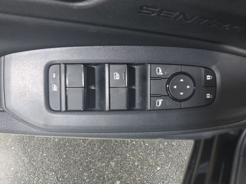 New 2026 Nissan Sentra SV w/ SV Convenience Package FWD image 26