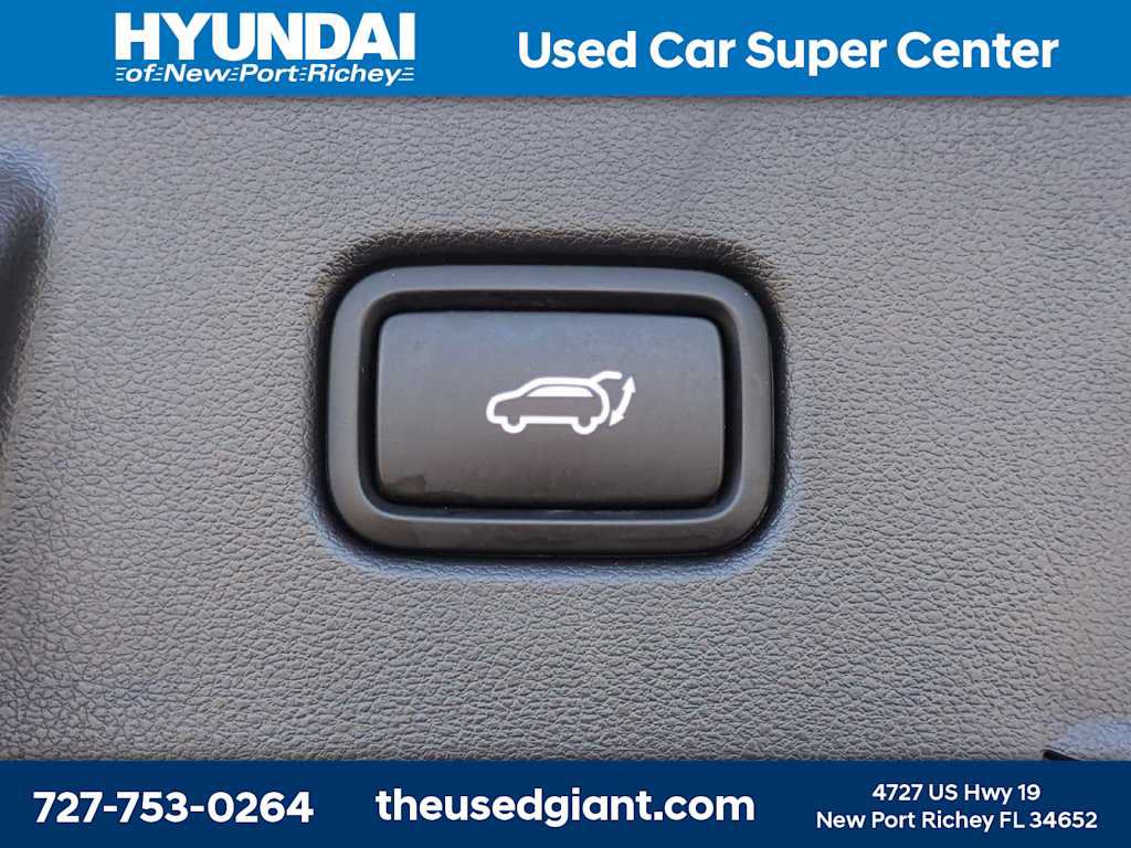 Certified 2022 Hyundai Tucson Limited w/ Cargo Package FWD image 13
