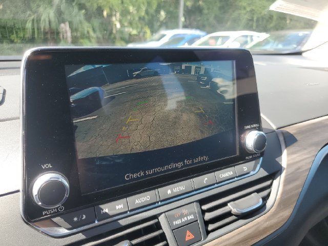 Certified 2025 Nissan Altima 2.5 SV FWD image 21