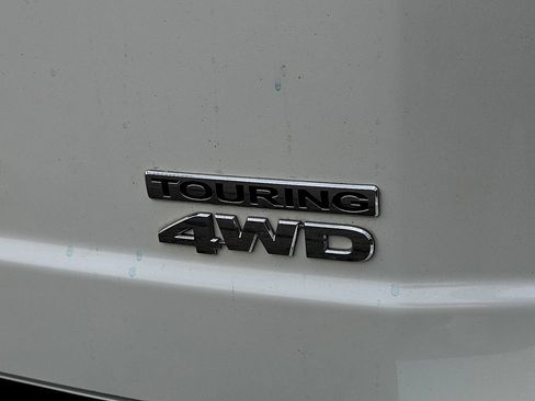 Used 2015 Honda Pilot Touring image 31