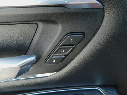 Used 2024 RAM 1500 Laramie image 10