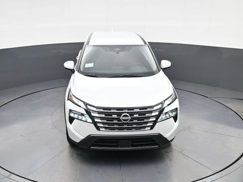 New 2026 Nissan Rogue SV image 24