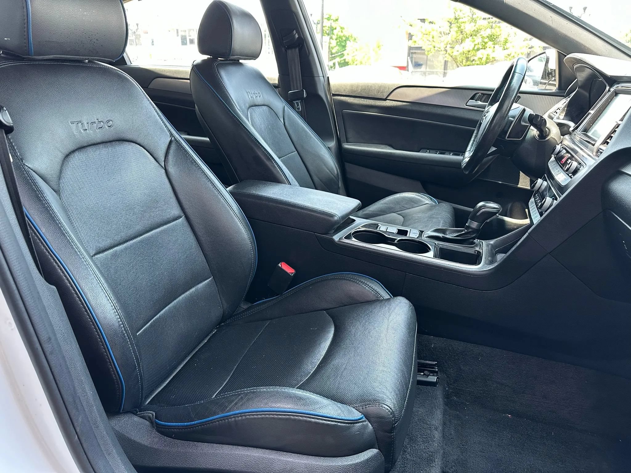 Used 2018 Hyundai Sonata Limited FWD image 15