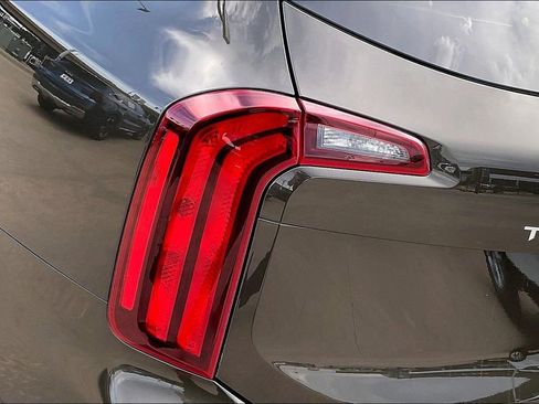 Used 2025 Kia Telluride S AWD/4WD image 30