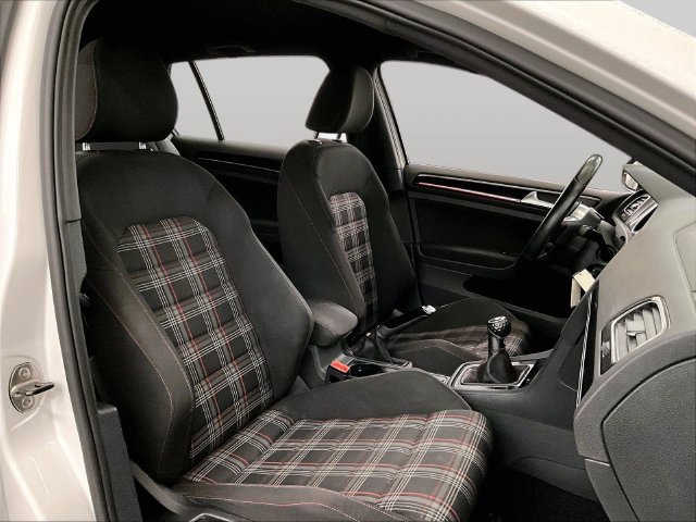 Used 2017 Volkswagen GTI S FWD image 7