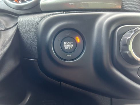 Used 2023 Jeep Wrangler Sahara image 36