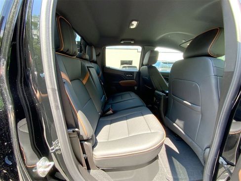 New 2025 GMC Canyon AT4 w/ Nightfall Edition image 27