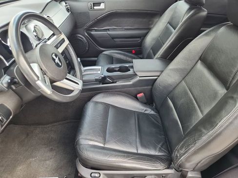Used 2007 Ford Mustang Premium image 16