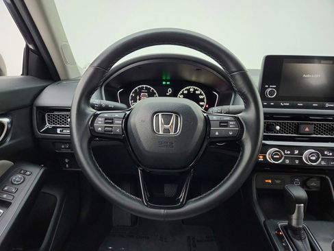 Used 2024 Honda Civic EX image 19