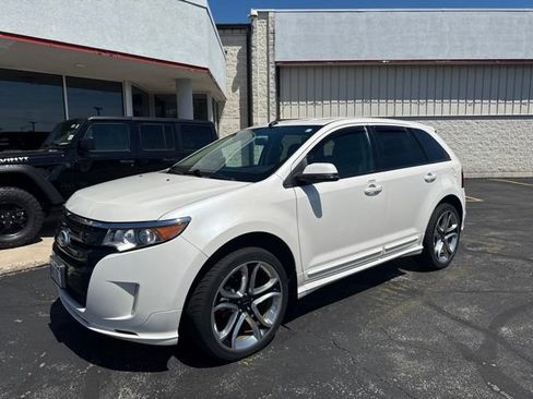 Used 2014 Ford Edge Sport w/ Driver Entry Package AWD/4WD image 2