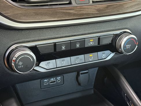 Used 2023 Nissan Altima 2.5 SV image 17