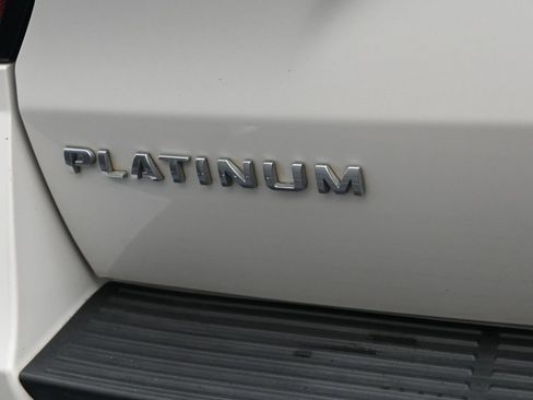 Used 2018 Ford Expedition Platinum image 24