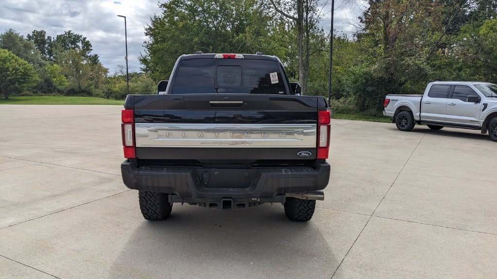 Used 2020 Ford F350 Platinum w/ Tremor Off-Road Package AWD/4WD image 4