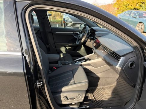 Used 2025 Audi A3 2.0T Premium w/ Convenience Package image 28