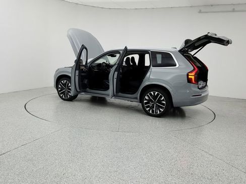 New 2026 Volvo XC90 B6 Plus w/ Protection Package Premier image 12
