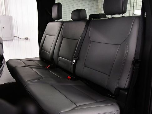 Used 2025 Ford F150 Lightning Flash image 37