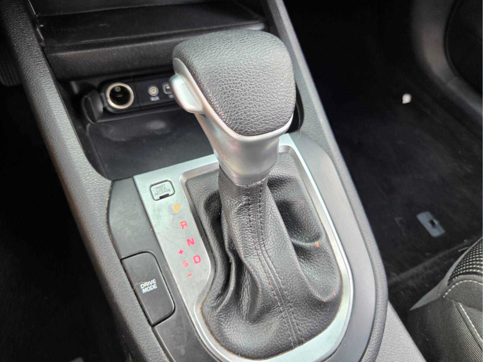 Used 2021 Kia Forte LXS FWD image 22