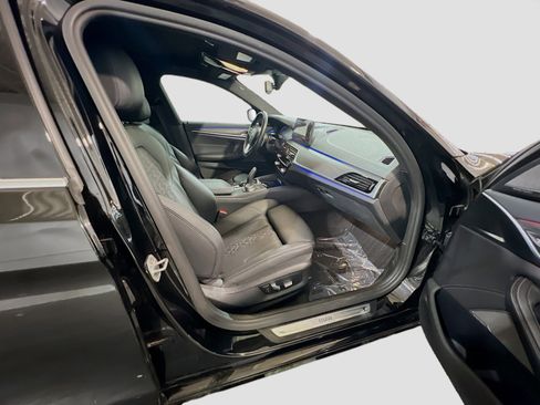 Used 2022 BMW 530i 530i w/ Premium Package image 23