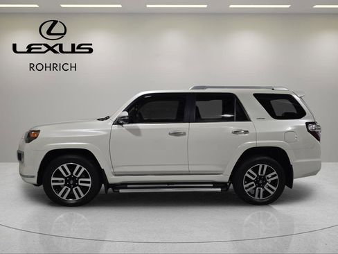 Used 2022 Toyota 4Runner Limited image 2