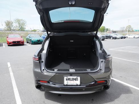 Certified 2024 Alfa Romeo Tonale Ti image 38