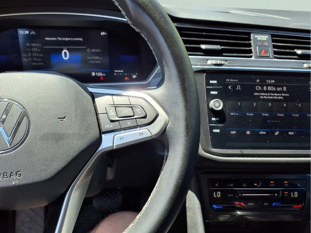 Used 2022 Volkswagen Tiguan SE AWD/4WD image 21