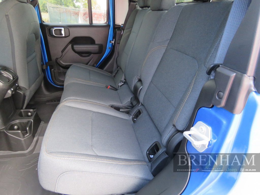 Used 2025 Jeep Gladiator Sport AWD/4WD image 10