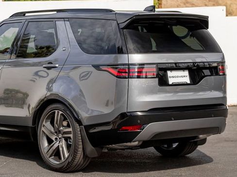 New 2026 Land Rover Discovery Dynamic SE AWD/4WD image 10