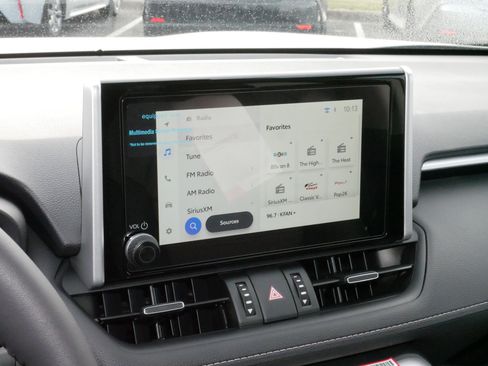 Certified 2025 Toyota RAV4 XLE Premium image 22