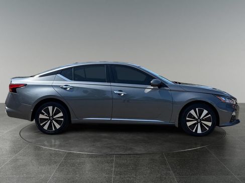 Used 2019 Nissan Altima 2.5 SL AWD/4WD image 10