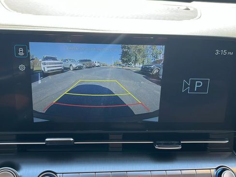 Used 2025 Hyundai Kona SEL image 18