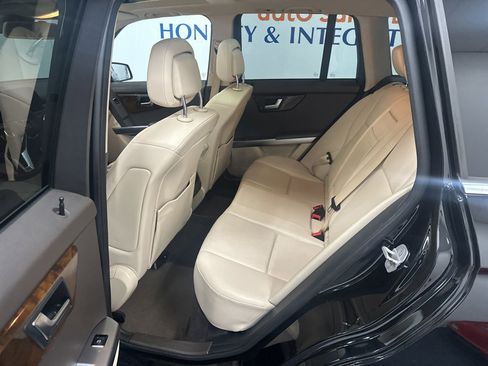 Used 2015 Mercedes-Benz GLK 350 4MATIC image 10