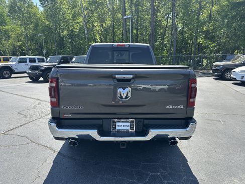 Used 2022 RAM 1500 Laramie AWD/4WD image 8