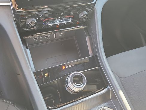 New 2025 Jeep Grand Cherokee Laredo image 19