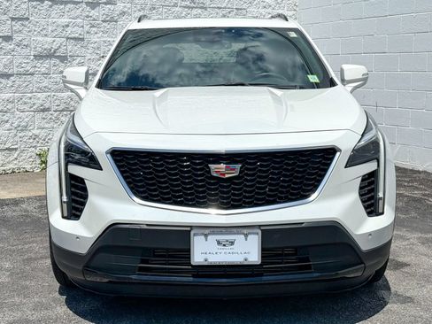 Used 2023 Cadillac XT4 Sport w/ Driver Assist Package AWD/4WD image 2