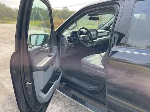 Used 2021 Ford F150 XLT w/ Equipment Group 302A High image 12