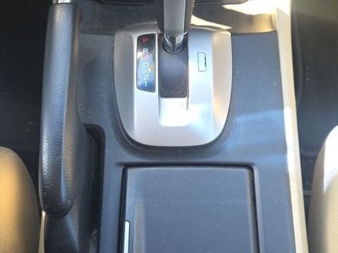 Used 2011 Honda Accord EX image 27