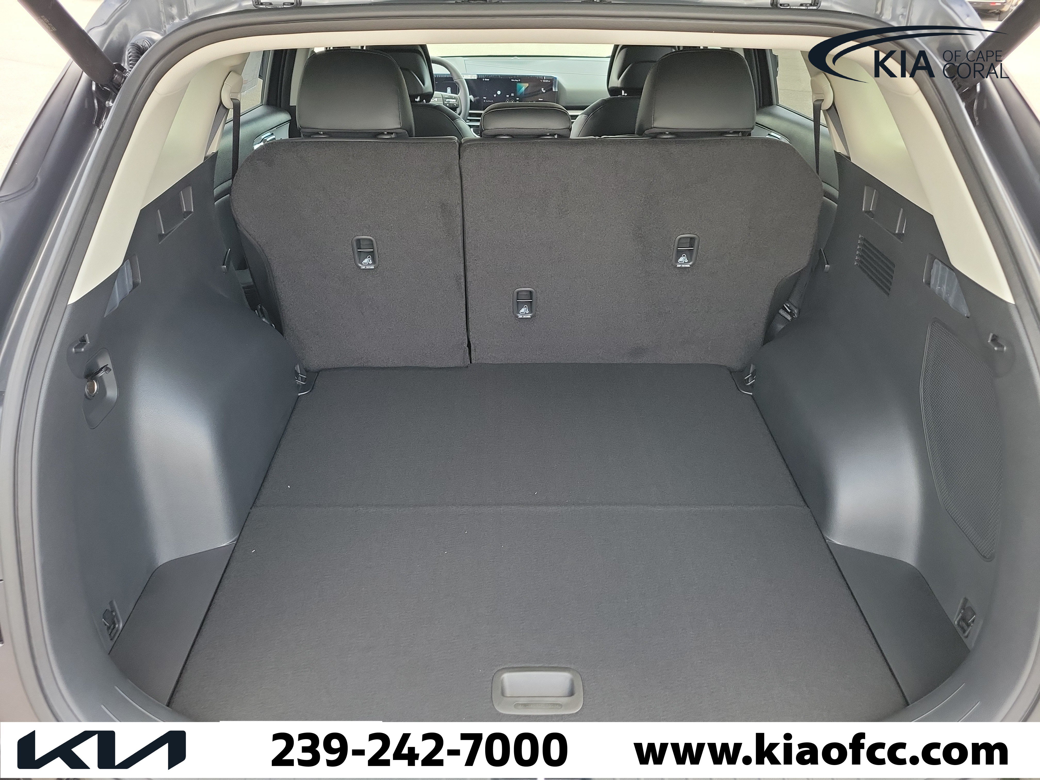 New 2027 Kia Sportage SX FWD image 10