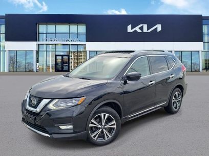 Used 2017 Nissan Rogue SL w/ SL Premium Package