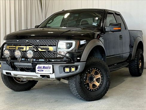 Used 2010 Ford F150 Raptor image 2