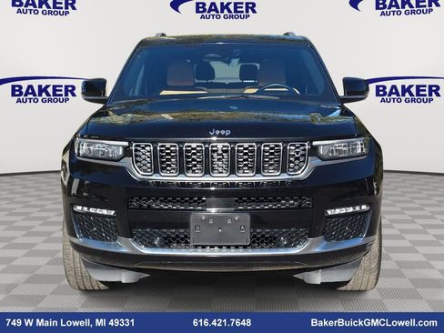 Used 2022 Jeep Grand Cherokee L Summit w/ Advanced Protech Group IV image 2