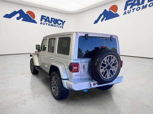Used 2024 Jeep Wrangler High Altitude AWD/4WD image 27