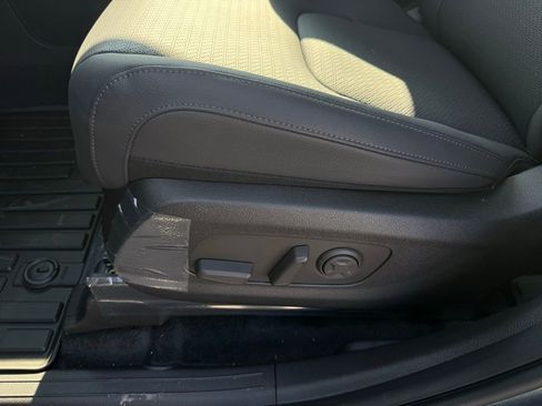 New 2026 Kia Carnival SX Prestige image 12