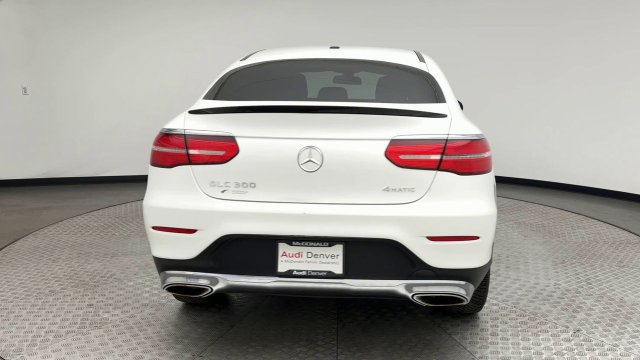 Used 2018 Mercedes-Benz GLC 300 4MATIC Coupe image 3