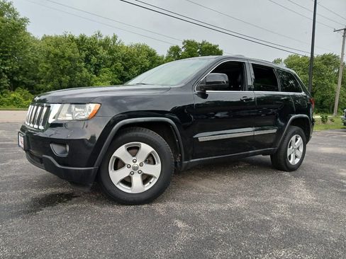 Used 2012 Jeep Grand Cherokee Laredo image 1