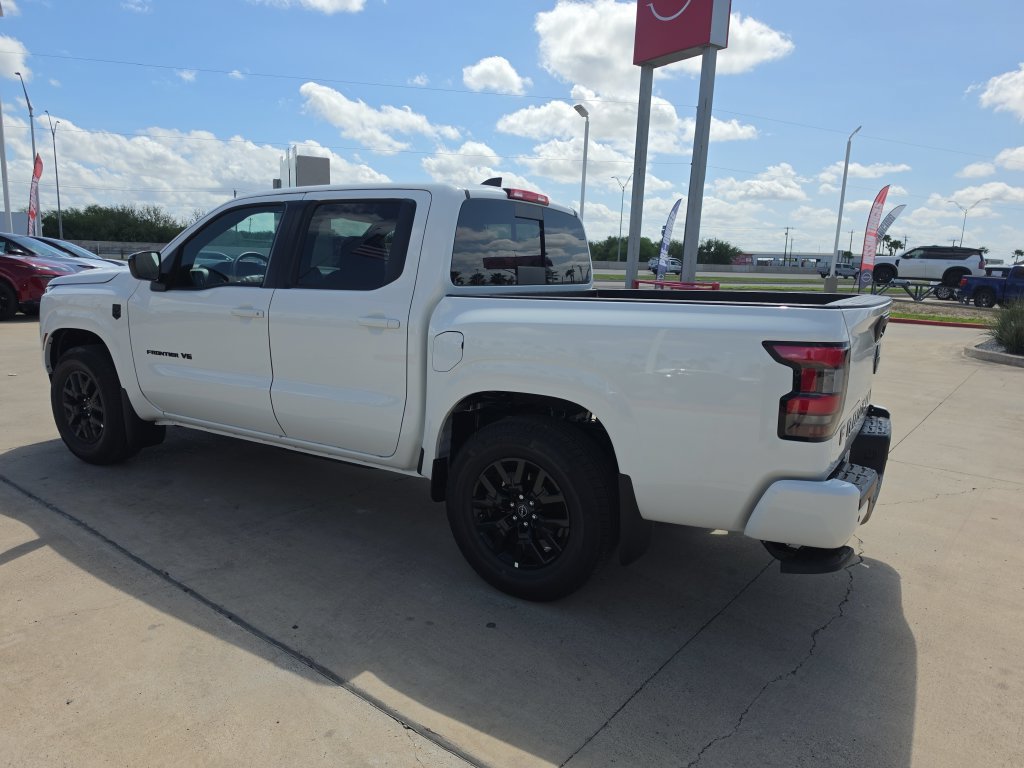 New 2027 Nissan Frontier SV w/ Tow Package RWD image 5