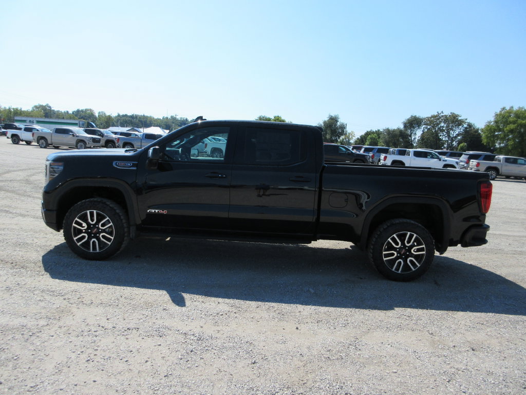 New 2026 GMC Sierra 1500 AT4 w/ AT4 Premium Package AWD/4WD image 9