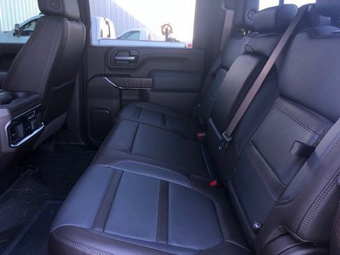 Used 2023 GMC Sierra 3500 Denali w/ Denali Ultimate Package image 22