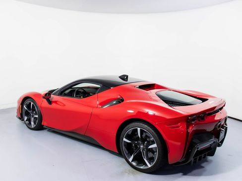 Certified 2021 Ferrari SF90 Stradale image 8
