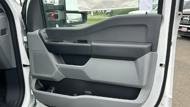 New 2026 Ford F550 4x4 Crew Cab Super Duty image 24