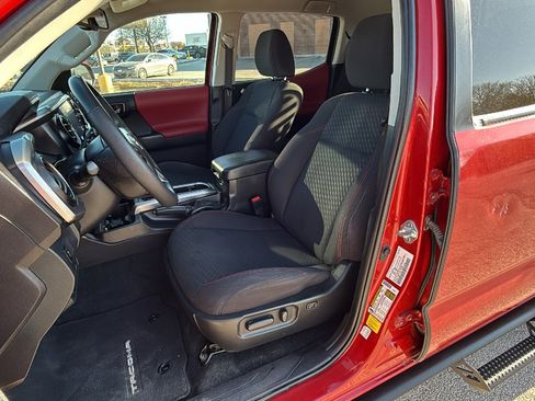 Used 2023 Toyota Tacoma SR5 image 12
